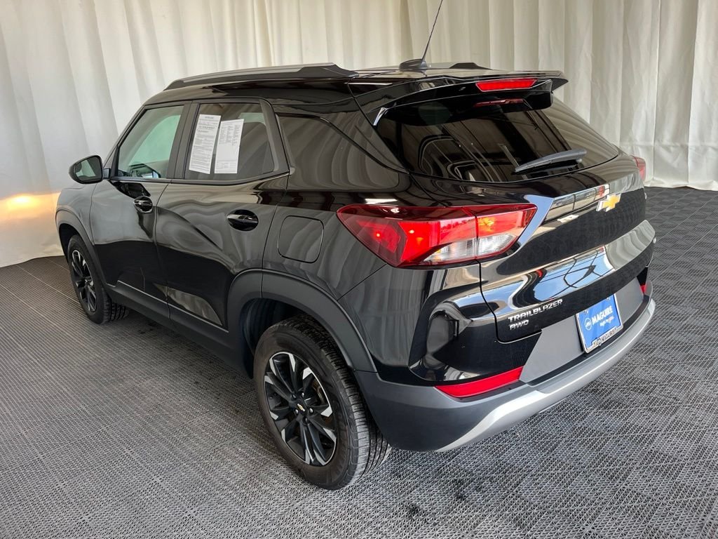 Used 2022 Black Chevrolet LT image 28