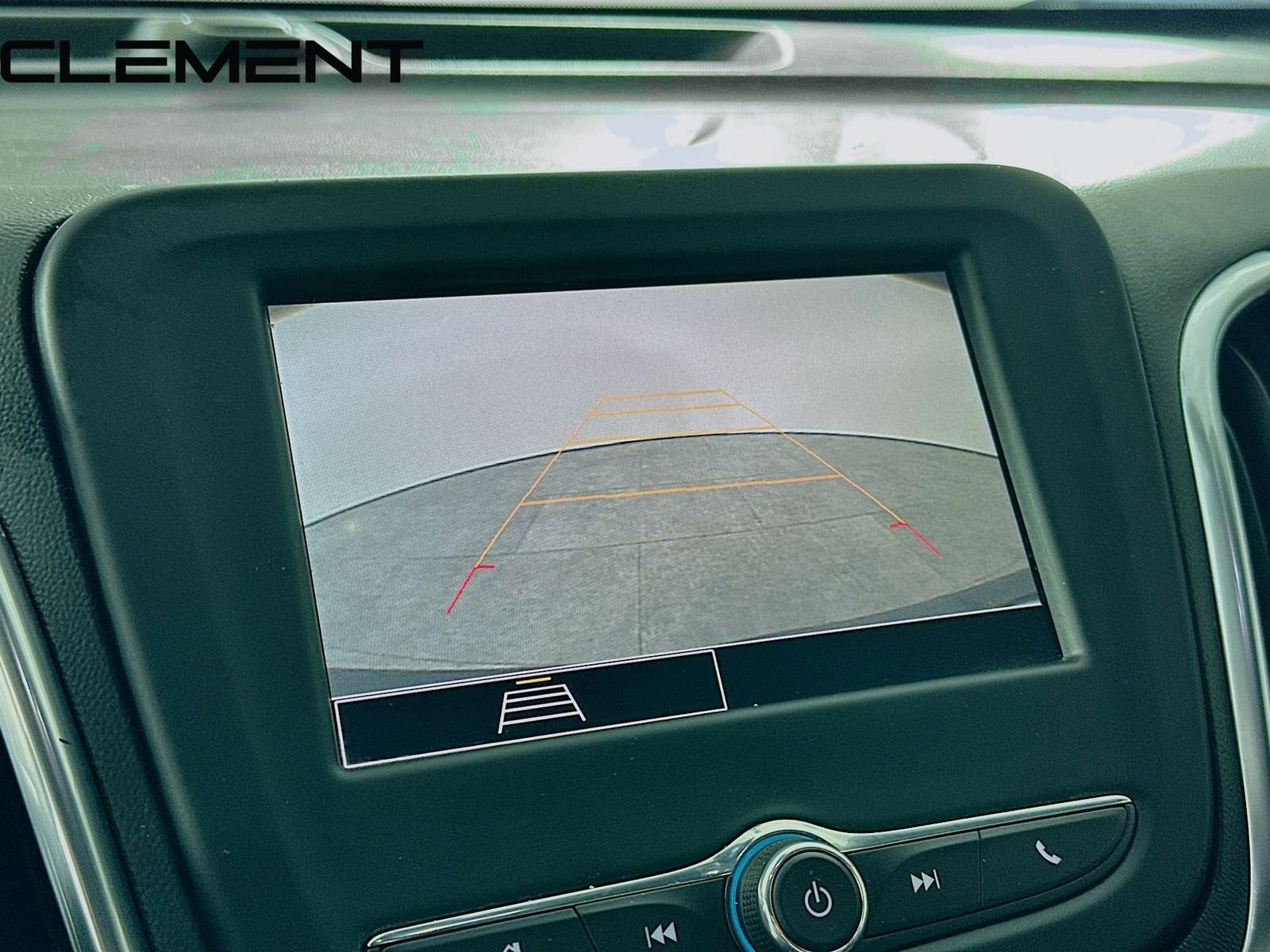 2022 Chevrolet Equinox LS - Photo 20