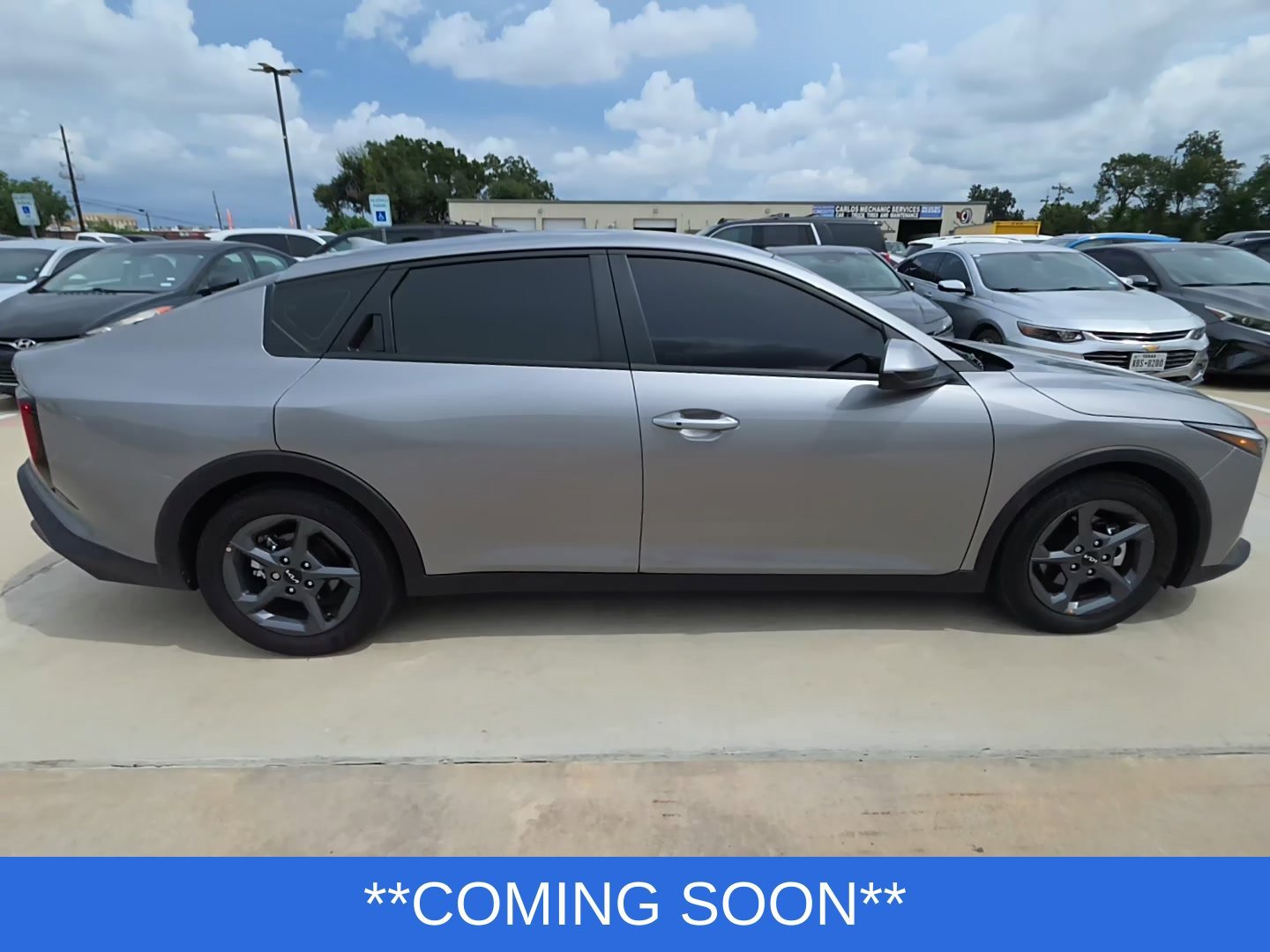 Used 2025 Gray Kia LXS image 3