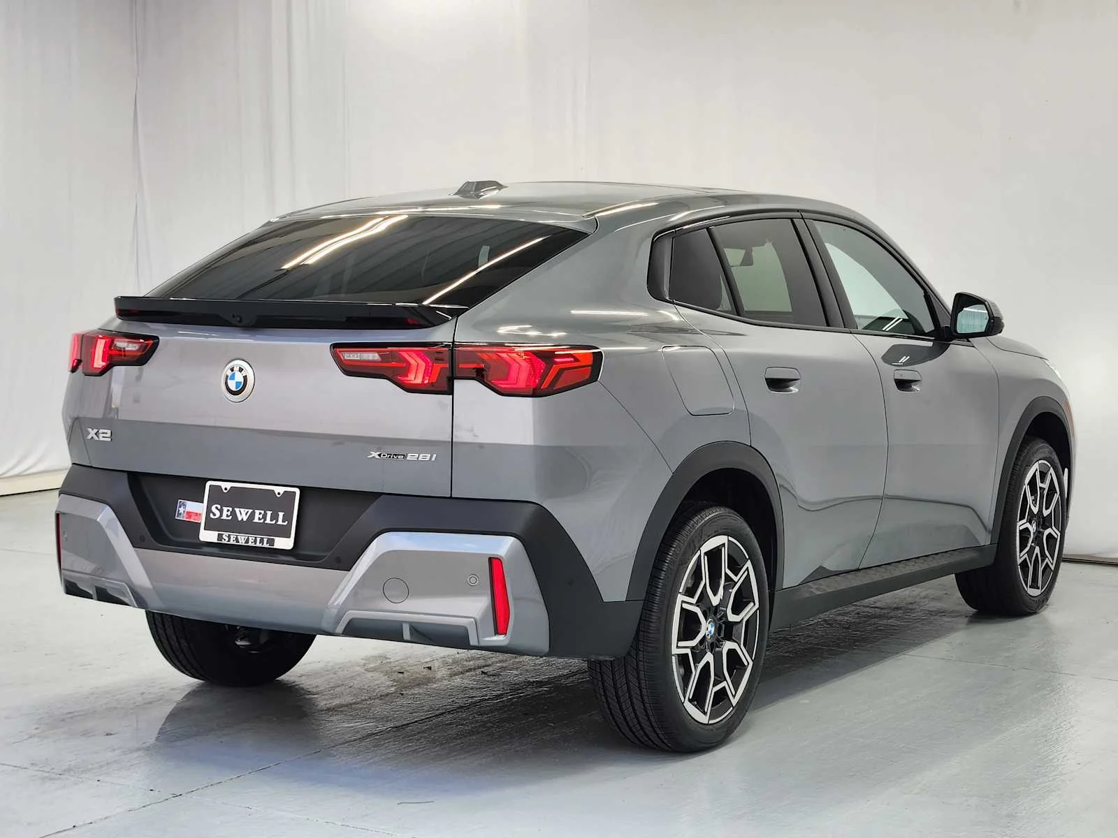 Certified Used 2026 Skyscraper Grey Metallic BMW xDrive28i image 7