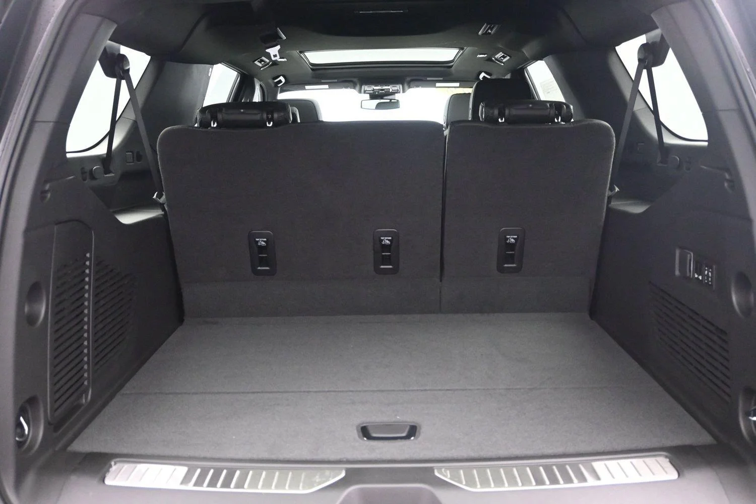 2026 GMC Yukon XL Denali - Photo 21