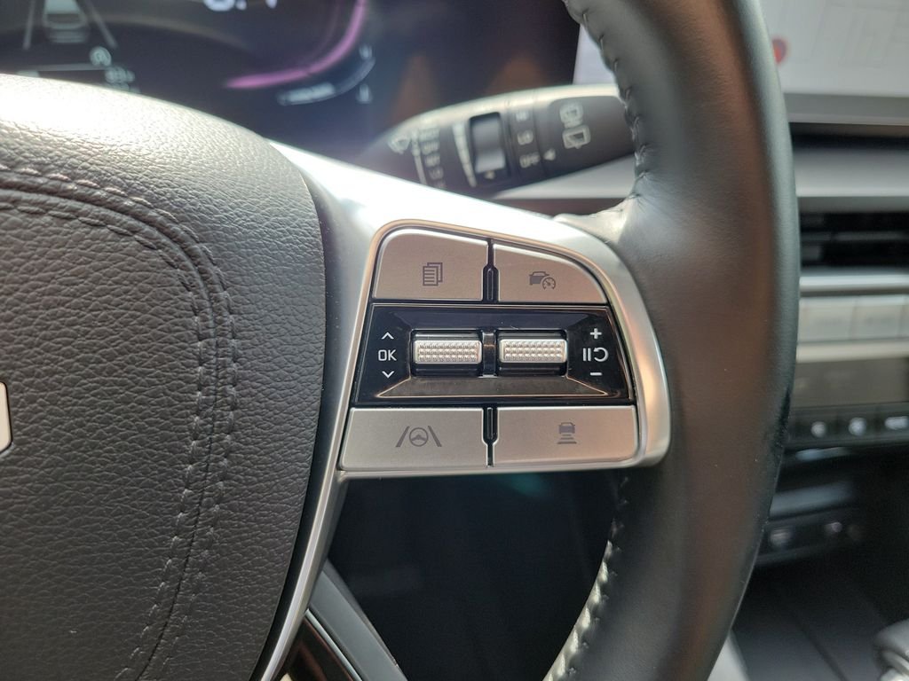 Certified Used 2024 Gray Kia S image 29