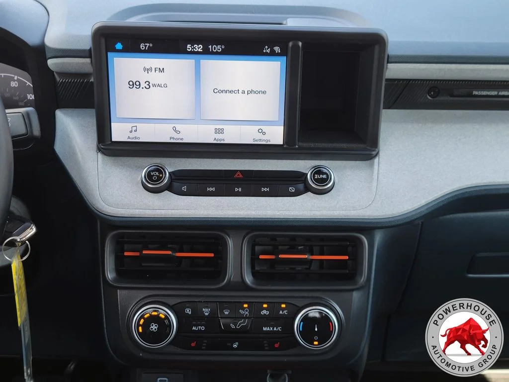 Used 2024 Green Ford XLT image 22