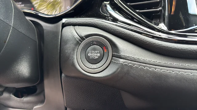 Used 2023 Black Dodge SXT image 28