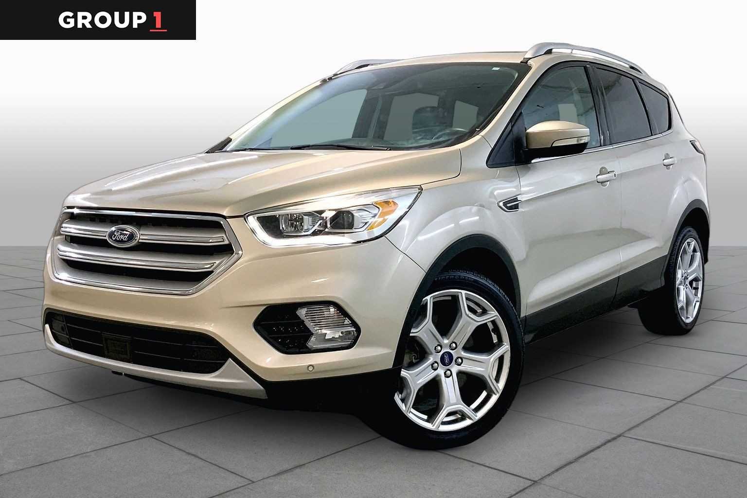 Pre-Owned 2018 Ford Escape Titanium