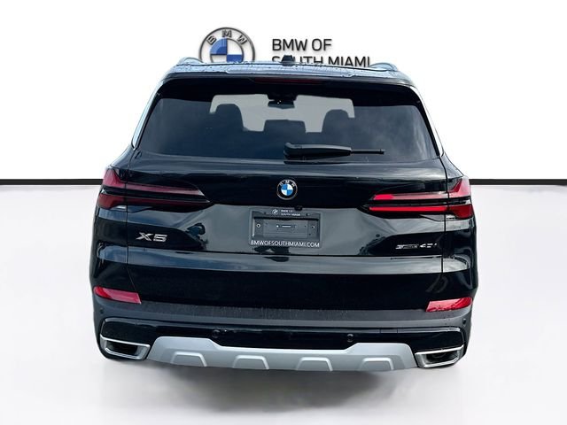 New 2026 Black BMW sDrive40i image 5