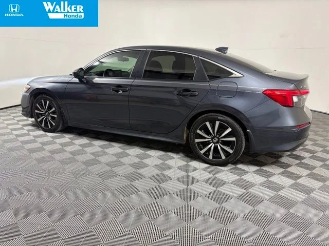 Used 2024 Gray Honda EX image 4