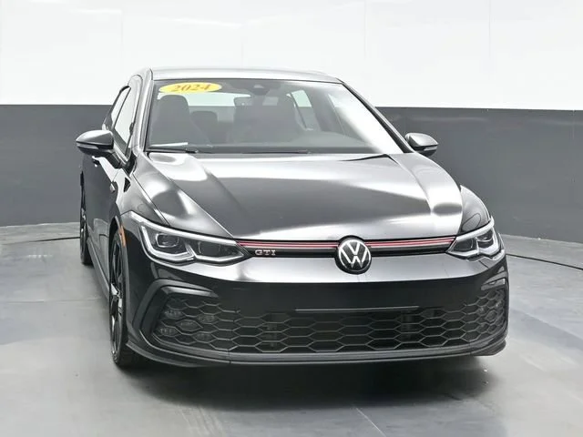 Used 2024 Black Volkswagen 2.0T 380 SE image 6