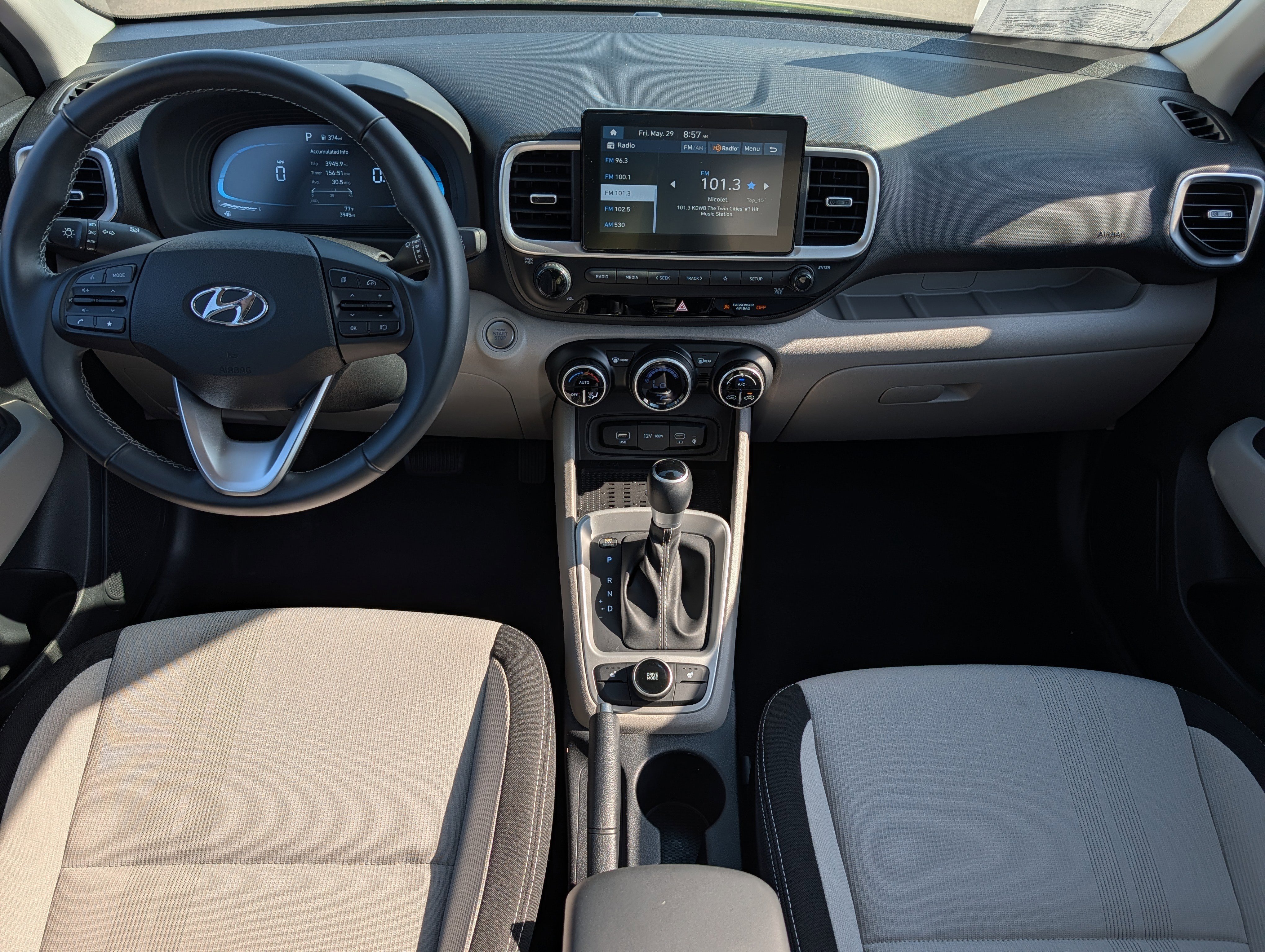 2026 Hyundai Venue SEL - Photo 10