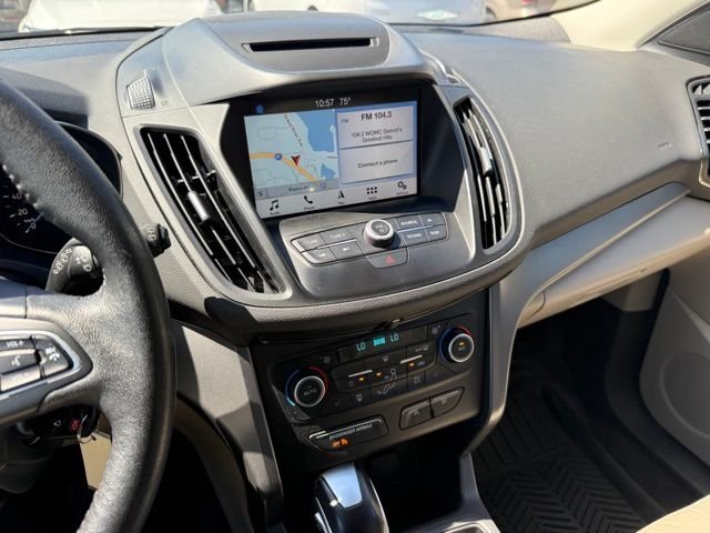 Used 2018 Magnetic Metallic Ford SEL image 11