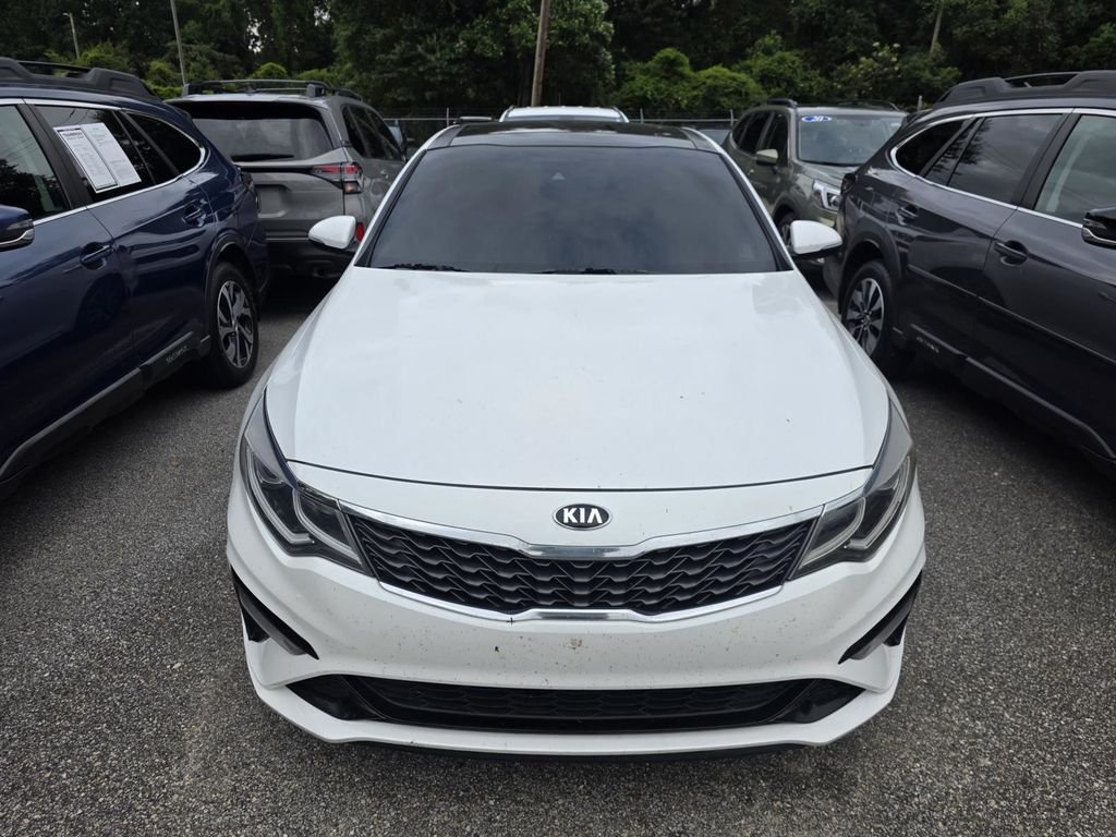 Used 2019 White Kia LX image 2