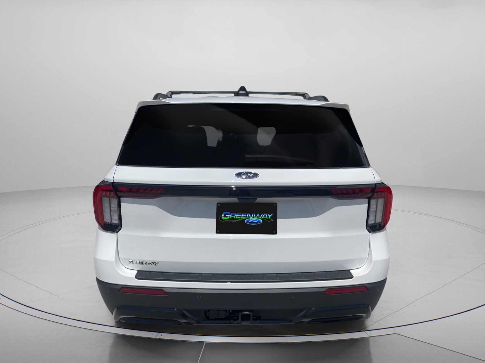 New 2026 Star White Metallic Tri-Coat Ford ST-Line image 4