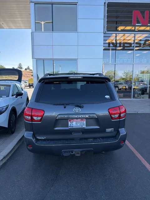 Used 2016 Gray Toyota SR5 image 11