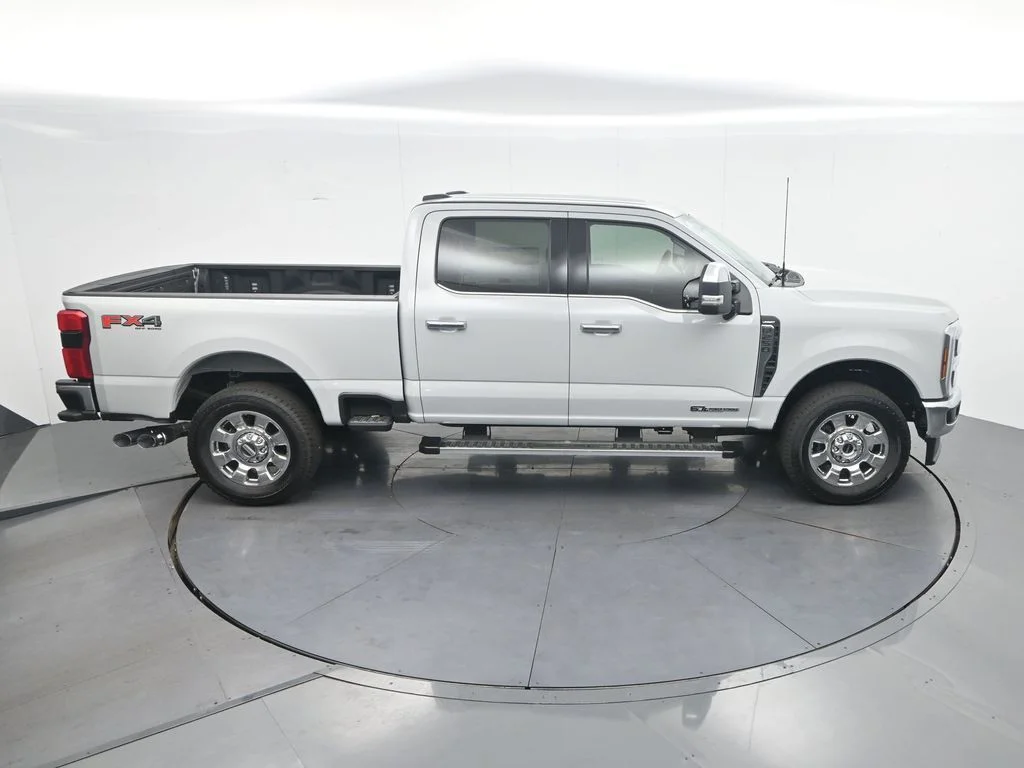 New 2026 Avalanche Ford F-250® Lariat® image 26