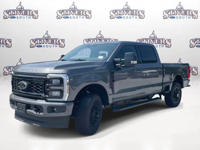 New 2026 Gray Ford Lariat image 5