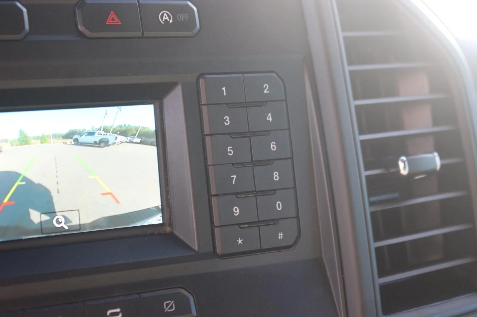 Used 2020 White Ford XL image 24