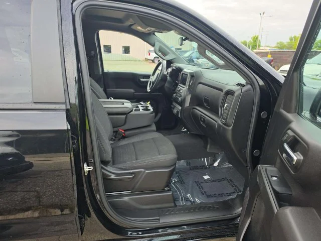 Used 2024 Black Chevrolet Custom image 15