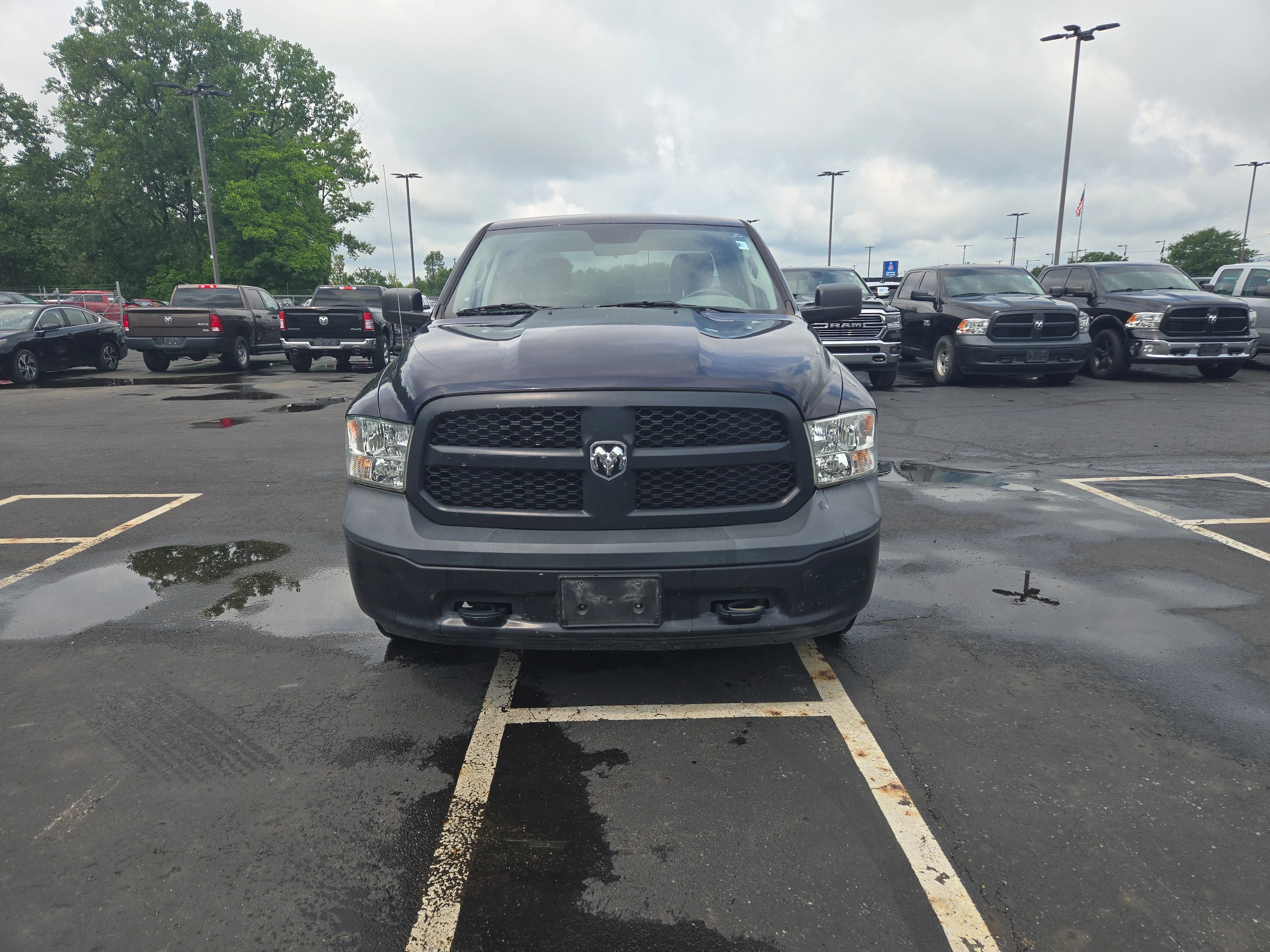 Used 2019 True Blue Pearlcoat Ram Tradesman image 2