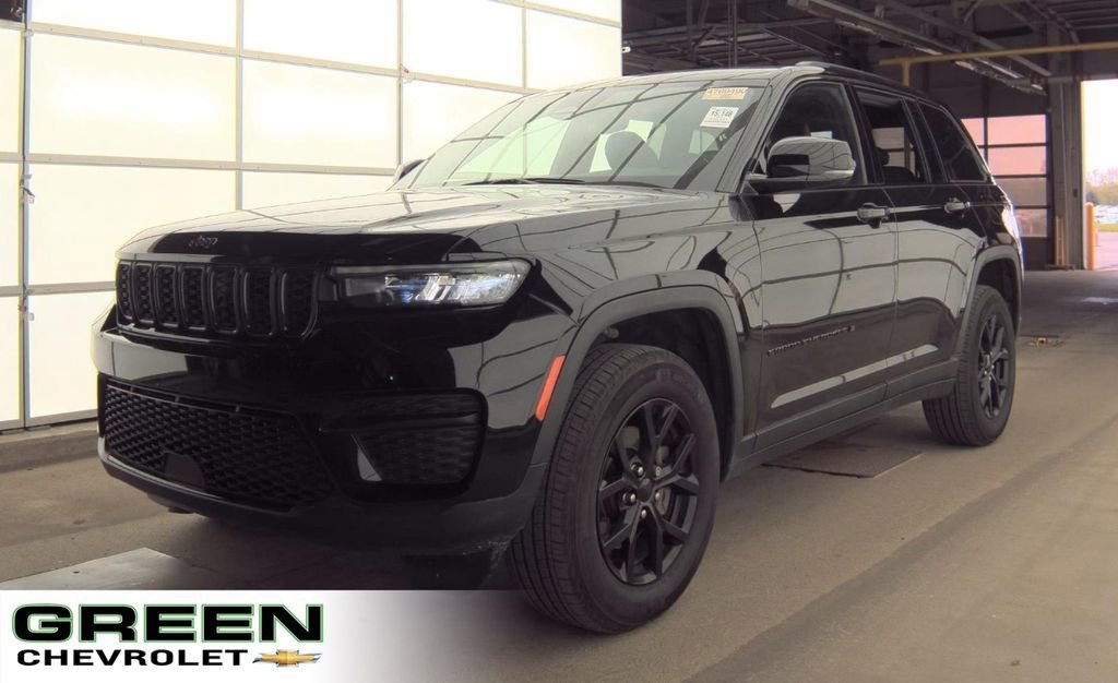 2024 Jeep Grand Cherokee Altitude X 4x4's photo