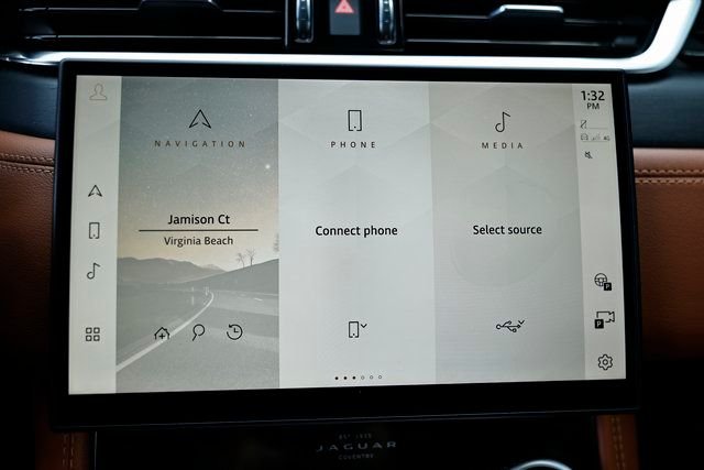 2026 Jaguar F-Pace R-Dynamic S - Photo 40