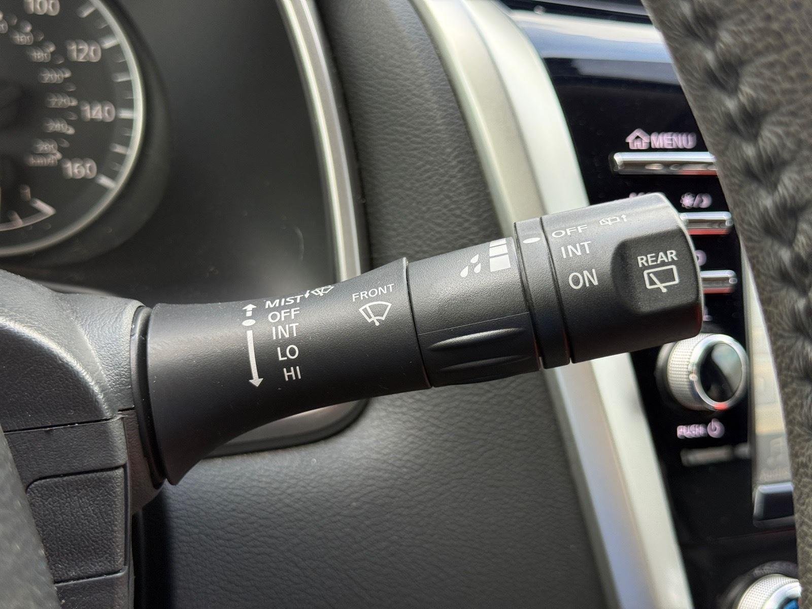 Used 2017 Brilliant Silver Metallic Nissan Platinum image 28