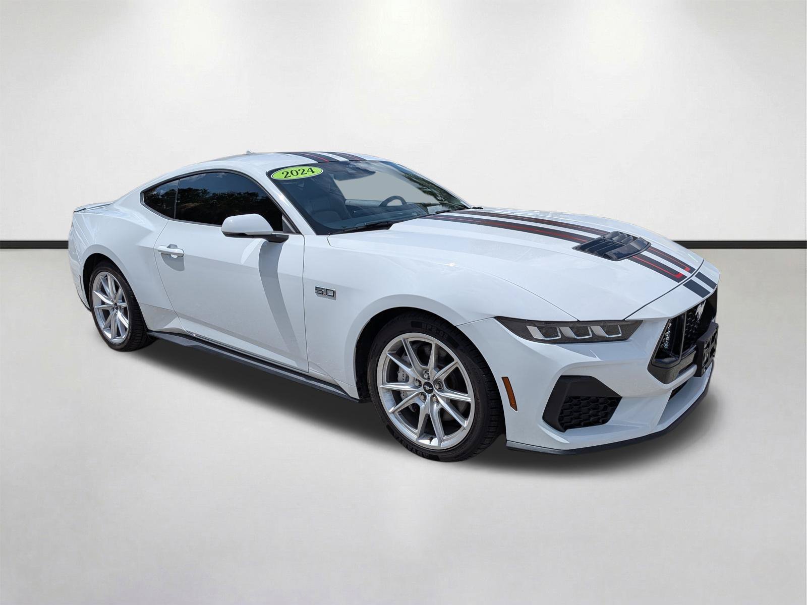 Used 2024 Oxford White Ford GT Premium image 1