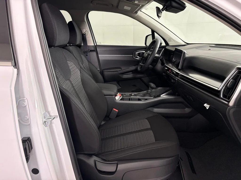 New 2026 Glacial White Pearl Kia LX image 42