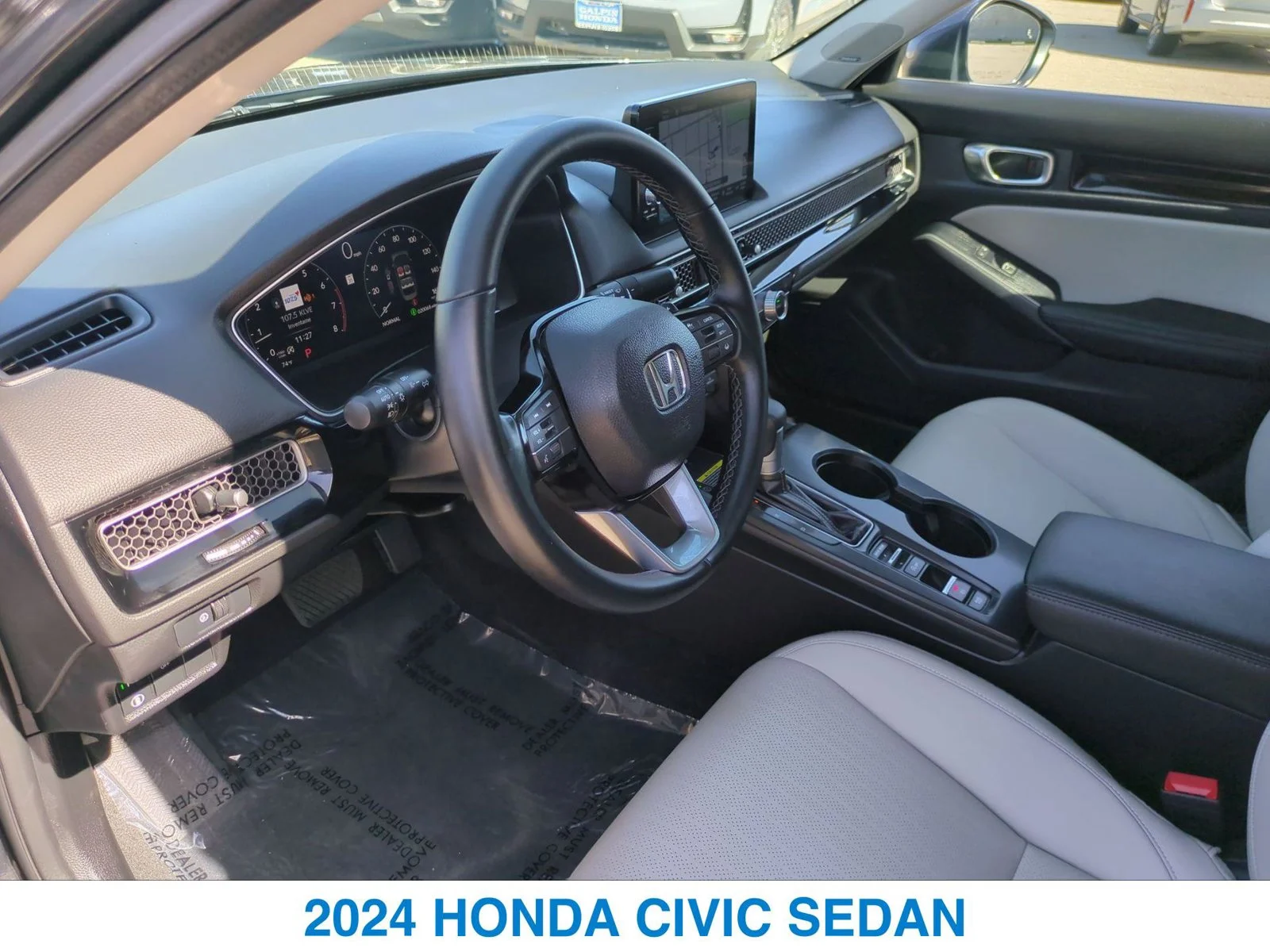 Certified Used 2024 Gray Honda Touring image 14
