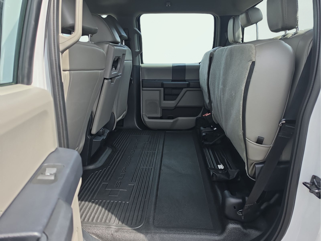 Used 2022 Oxford White Ford XL image 12