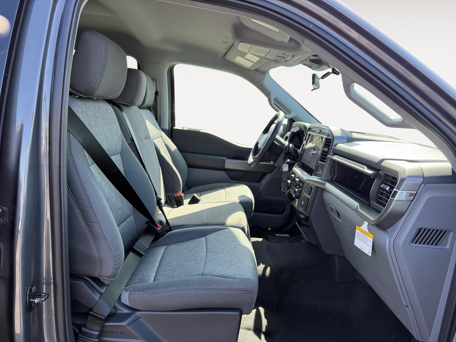 New 2026 Carbonized Gray Metallic Ford XLT image 19