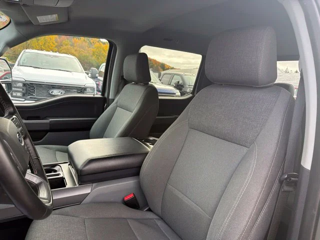 Used 2024  Ford XLT image 21