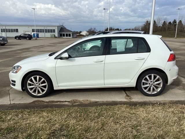 Used 2017 Volkswagen Golf S with VIN 3VW117AU5HM046277 for sale in Sheffield, OH