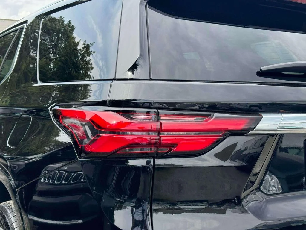 2023 Chevrolet Traverse High Country - Photo 12