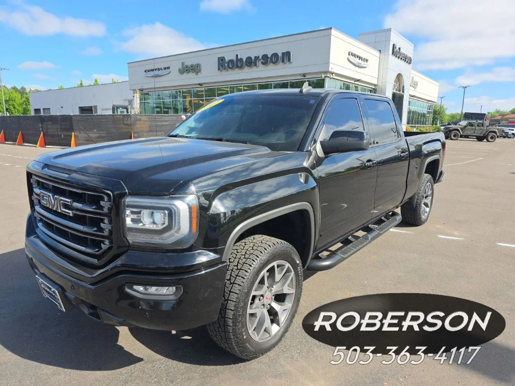 2017 GMC Sierra 4WD Crew Cab Standard Box SLT's photo