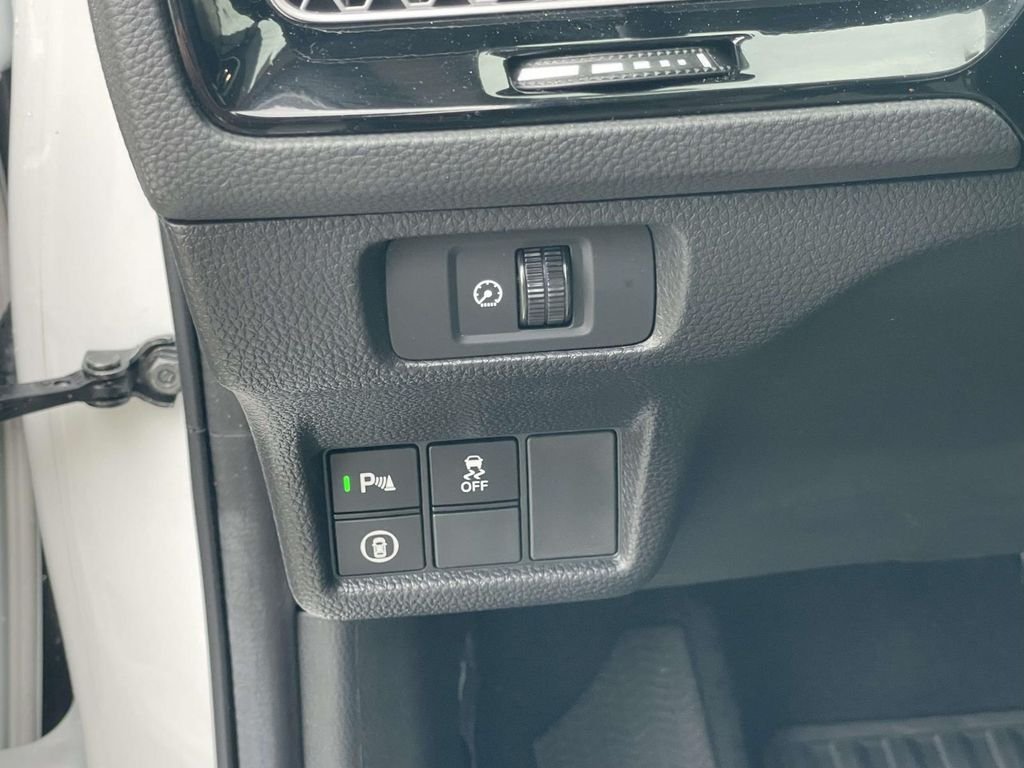 Used 2022  Honda Touring image 16