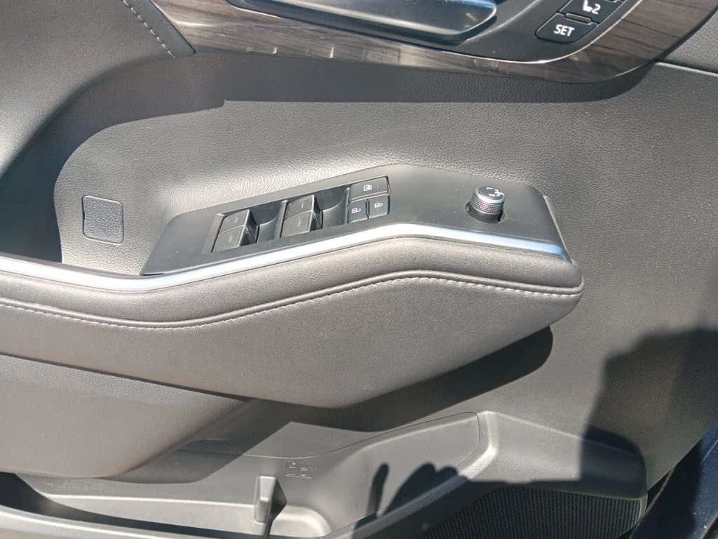 Used 2020 Blueprint Toyota Platinum image 15
