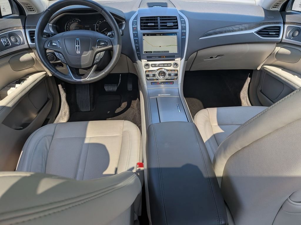Used 2018 Brown Lincoln Reserve image 18