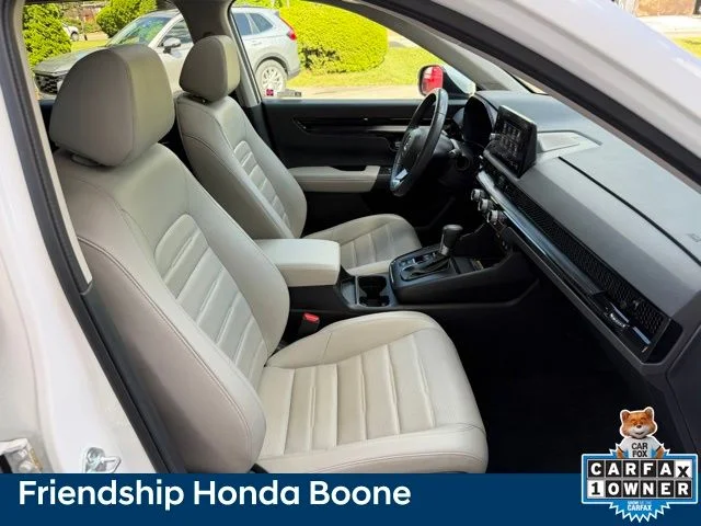 Used 2024 White Honda EX-L image 47