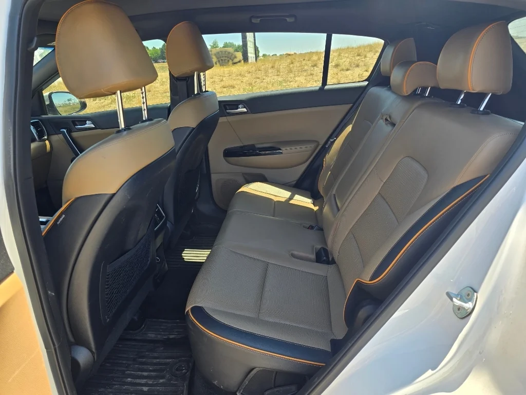 Used 2018 Snow White Pearl Kia SX Turbo image 13