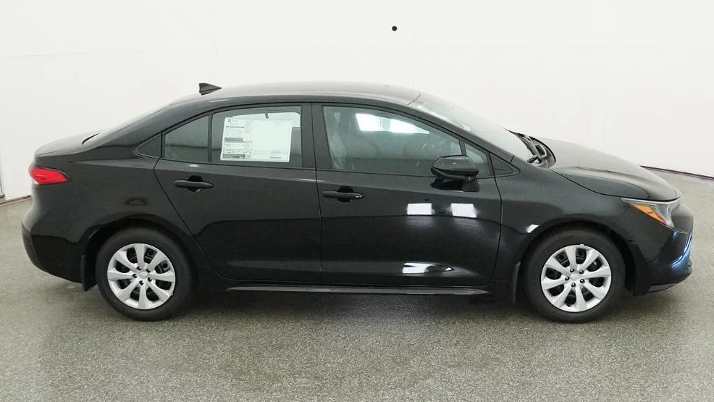 New 2026 Midnight Black Metallic Toyota LE image 11