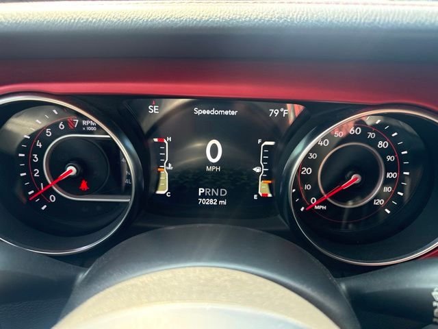 Certified Used 2021 White Jeep Unlimited Rubicon image 11