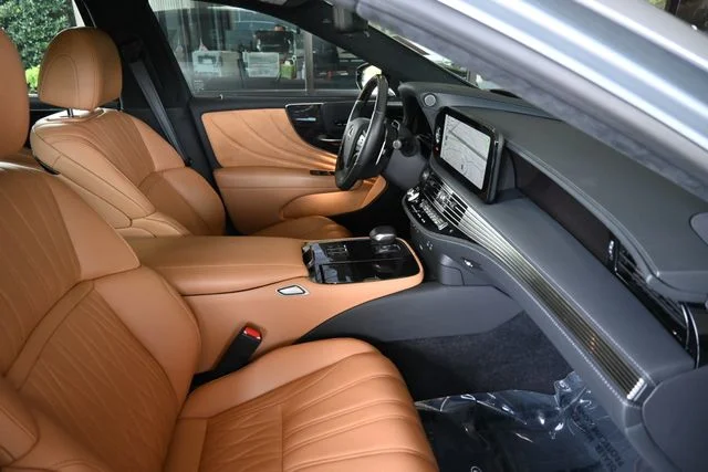 Certified Used 2024 IRIDIUM Lexus 500 Base image 25