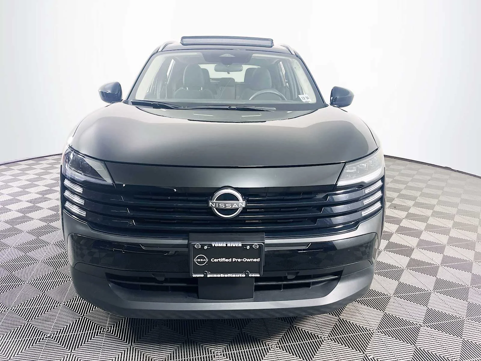 Used 2025 Super Black Nissan SV image 2