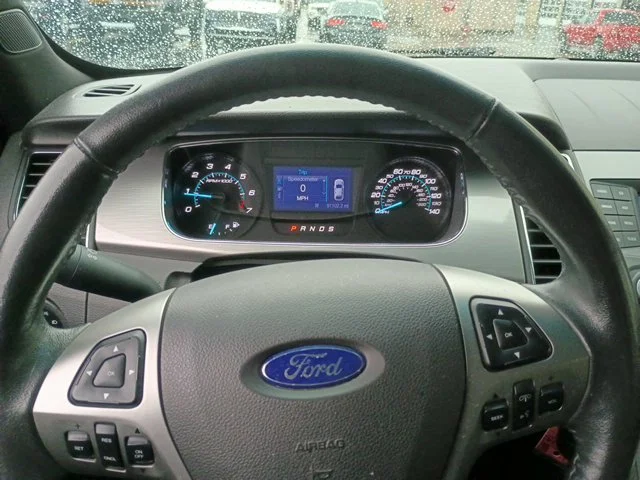 Used 2016 Silver Ford SEL image 7