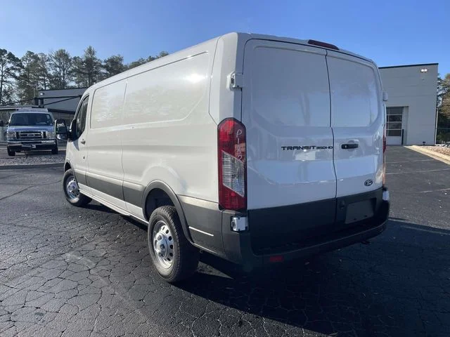 New 2026 White Ford Base image 25