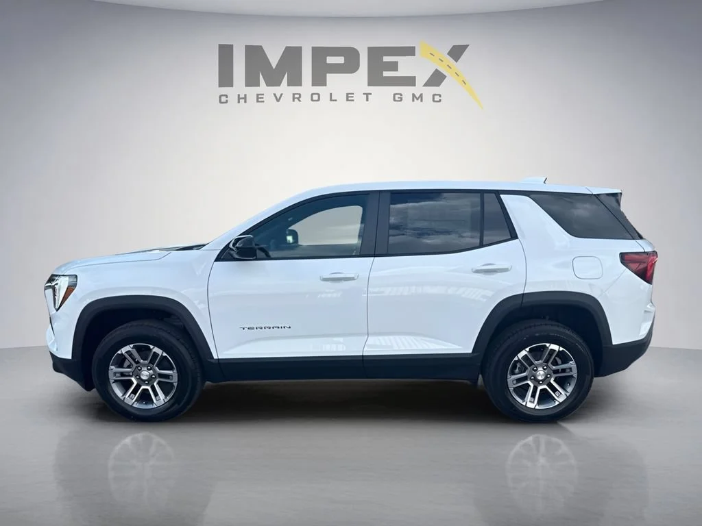 New 2027 Summit White GMC Elevation image 2