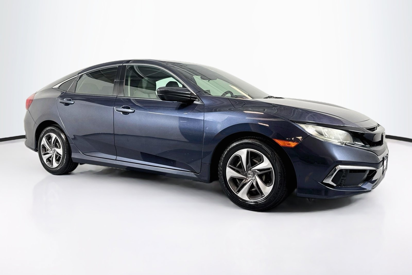 Used 2020 Modern Steel Metallic Honda LX image 3