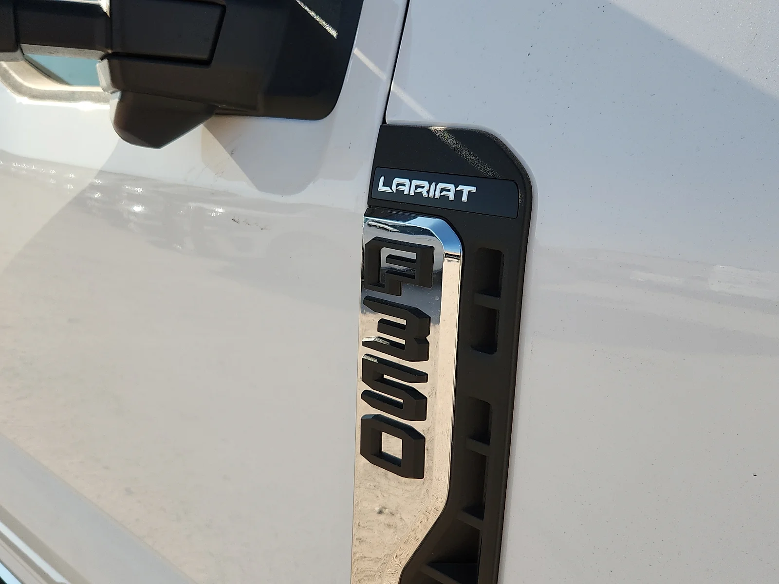 New 2026 Oxford White Ford Lariat image 10