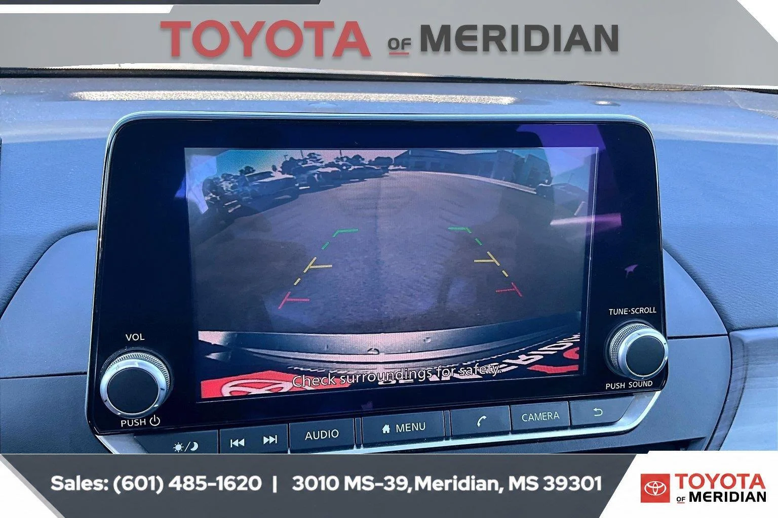 Used 2025 Gun Metallic Nissan SV image 15