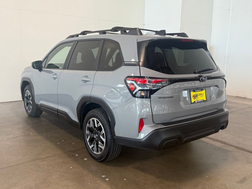 Used 2025 Beige Subaru Premium image 8